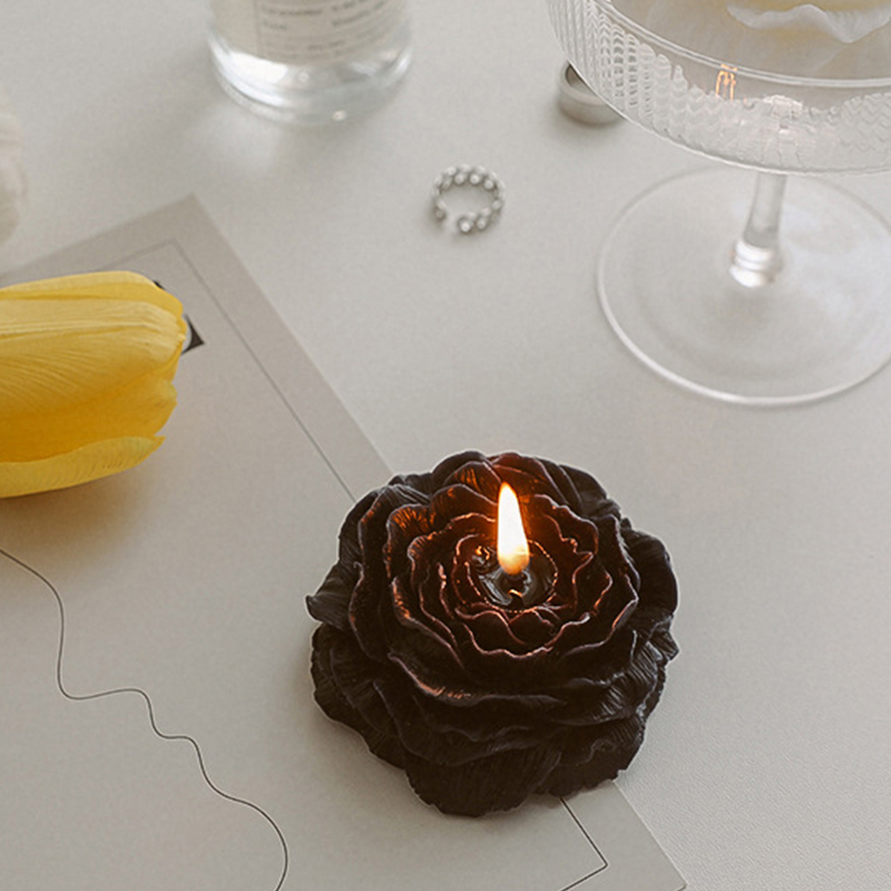 Flower shaped luxury scented candles Australia